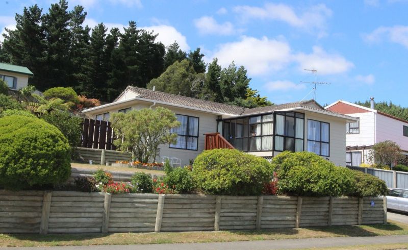  at 30 Apple Terrace, Ranui, Porirua