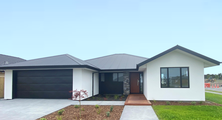  at 81 Oaks Drive, Lincoln, Lincoln