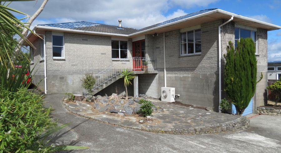  at 262 Dowse Drive, Maungaraki, Lower Hutt