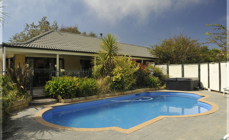  at 674 Waikawa Beach RD, Waikawa Beach, Manakau