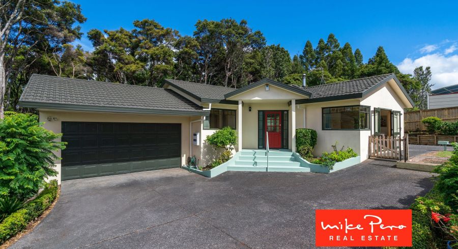  at 208B Glengarry Road, Glen Eden, Auckland