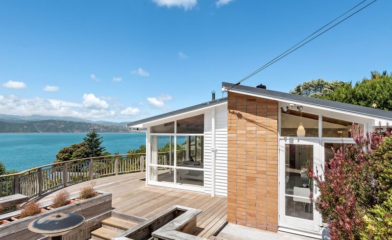  at 4 Fortification Road, Karaka Bays, Wellington