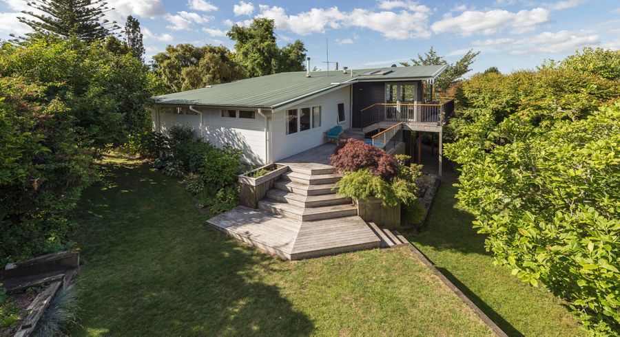  at 8 Highfield Place, Lynmore, Rotorua