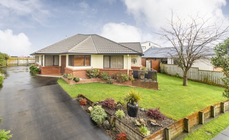  at 28 Greenwood Place, Fitzherbert, Palmerston North