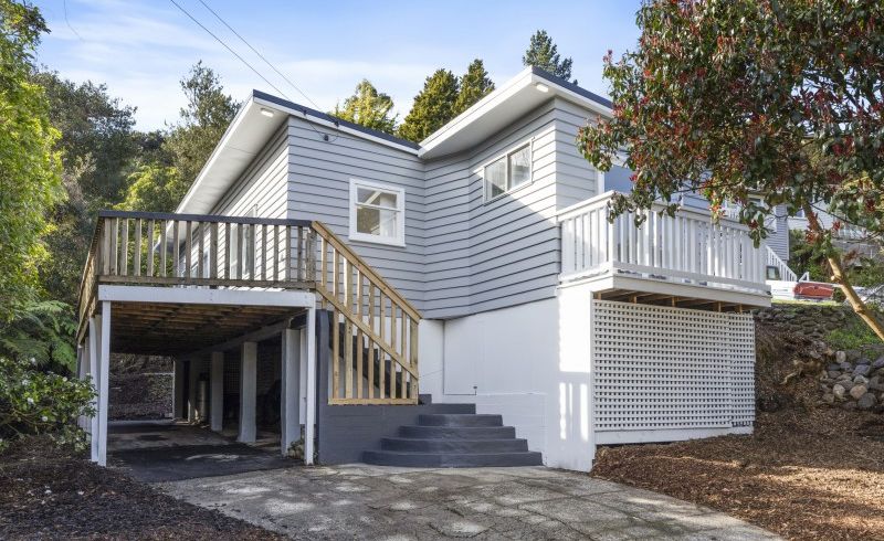  at 35 Thomas Street, Stokes Valley, Lower Hutt