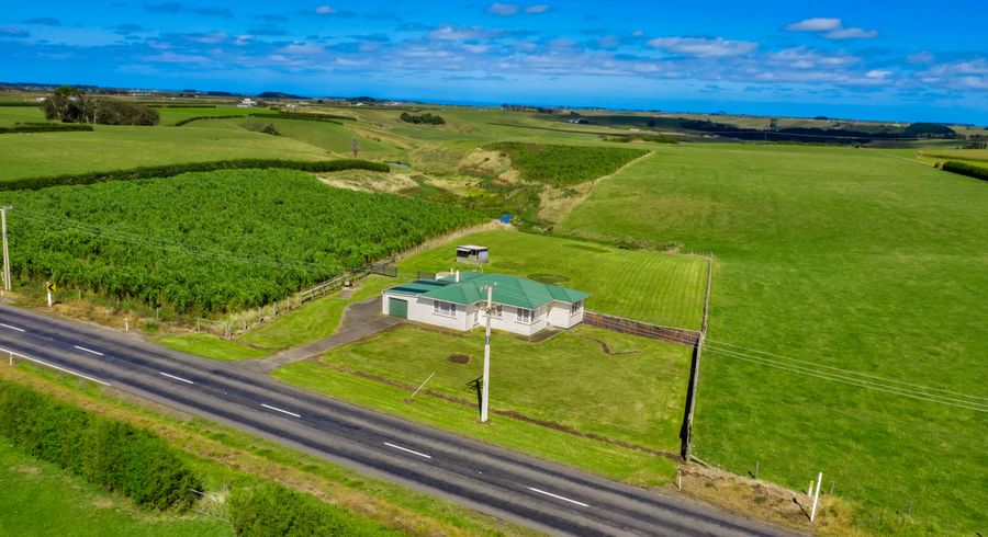  at 253 Mawhitiwhiti Road, Hawera
