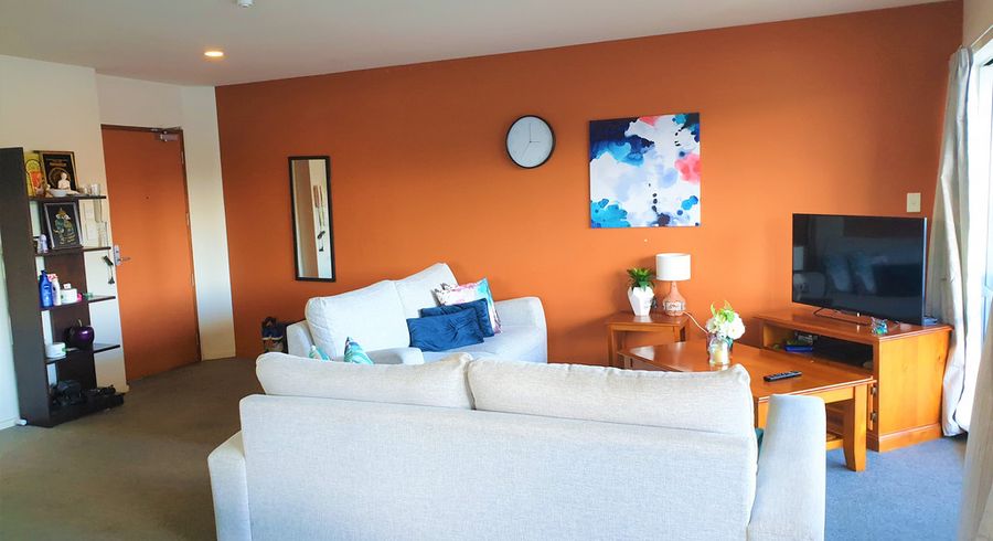  at 66/2 Glenmall Place, Glen Eden, Auckland