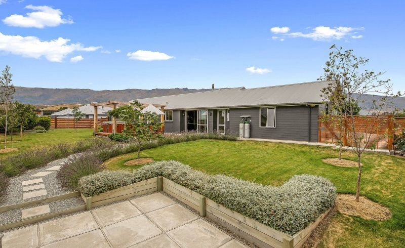  at 44 Missy Crescent, Mount Pisa