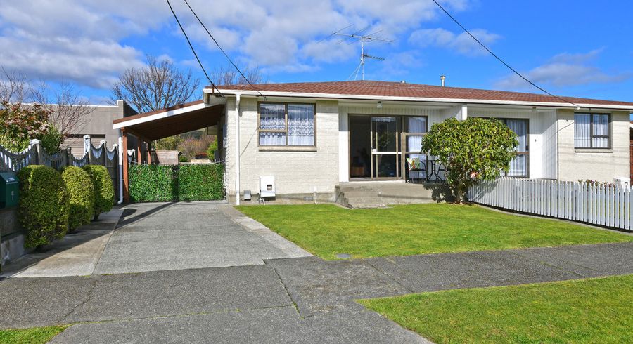  at 1/50 Kowhai Avenue, Ebdentown, Upper Hutt