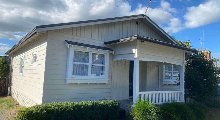  at 11 Boundary Road, Claudelands, Hamilton, Waikato