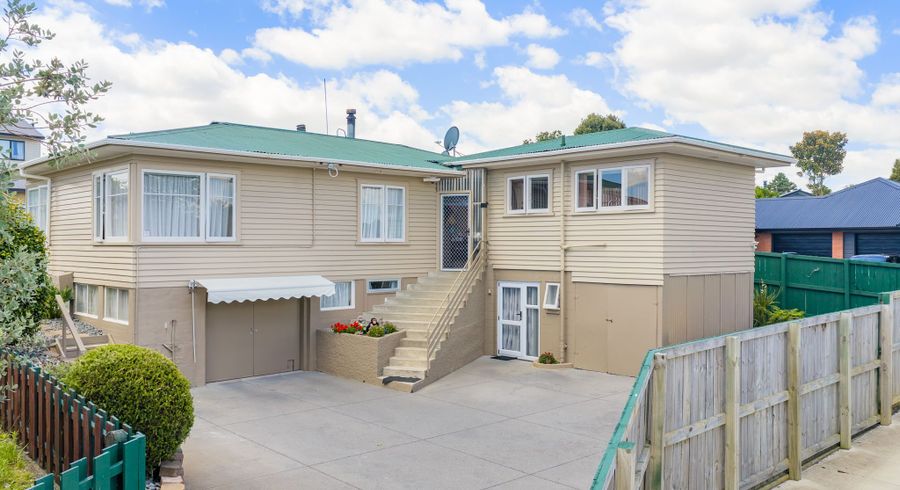 at 9 Matthews Crescent, Melville, Hamilton, Waikato