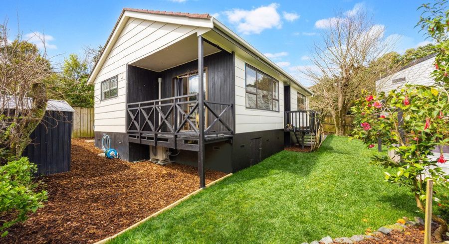  at 2/111 Seymour Road, Sunnyvale, Waitakere City, Auckland