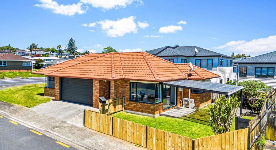  at 2 Pantera Way, Hill Park, Manukau City, Auckland