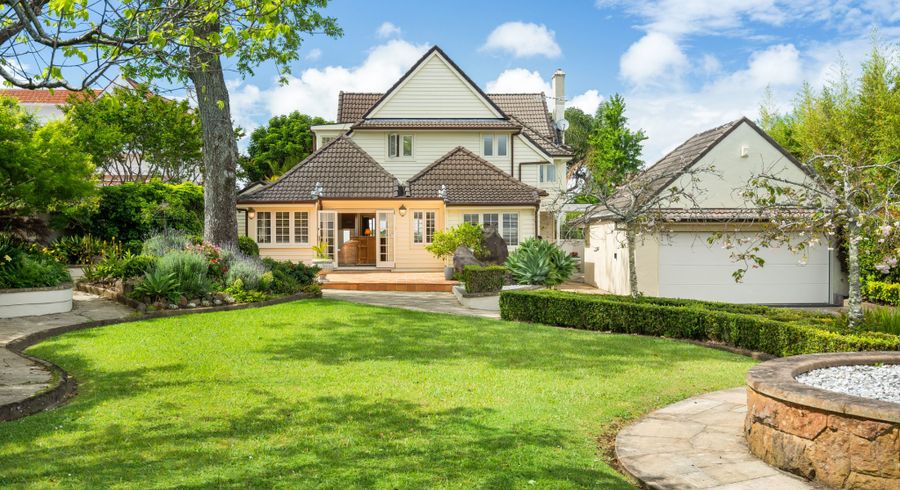  at 7 Marine Terrace, Bayswater, North Shore City, Auckland