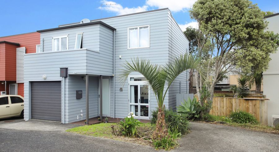  at 39 Albionvale Road, Glen Eden, Auckland