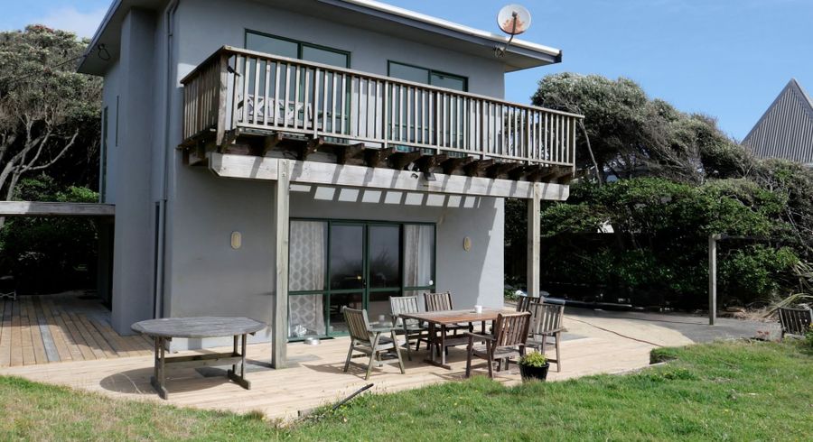  at 52 The Esplanade, Raumati South, Kapiti Coast, Wellington