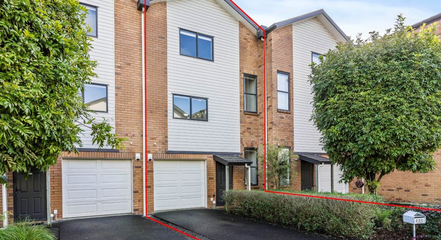  at 231/172 Mcleod Road, Te Atatu South, Auckland