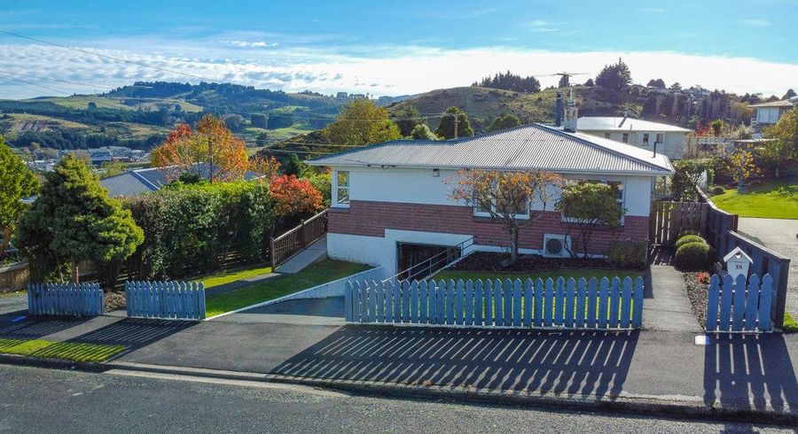  at 16 Bell Crescent, Concord, Dunedin, Otago