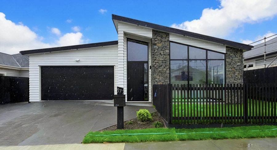  at 377 Te Taruna Drive, Milldale, Rodney, Auckland