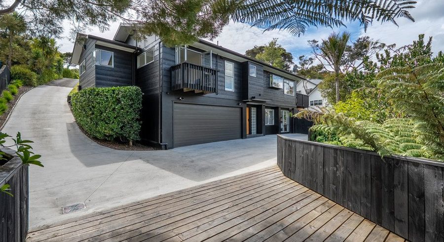  at 2/31 Tui Glen Road, Birkenhead, North Shore City, Auckland