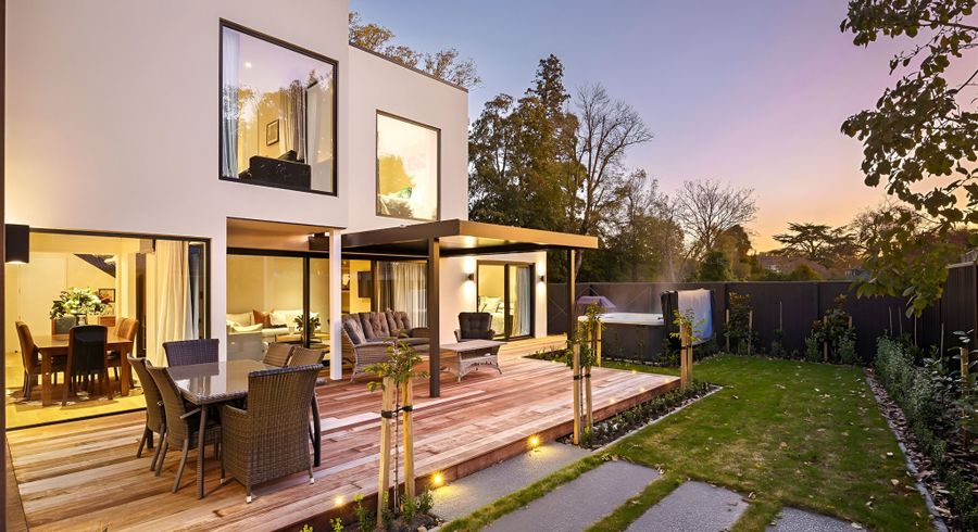  at 30B Glandovey Road, Fendalton, Christchurch City, Canterbury