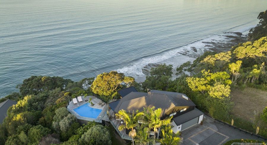  at 86 Vipond Road, Stanmore Bay, Whangaparaoa