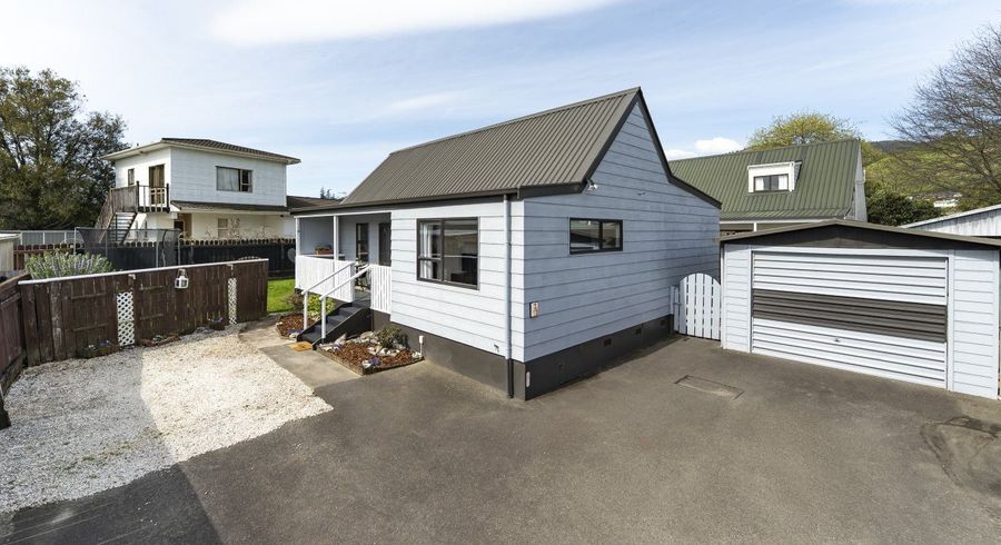  at 2/17 Ranui Road, Stoke, Nelson, Nelson / Tasman