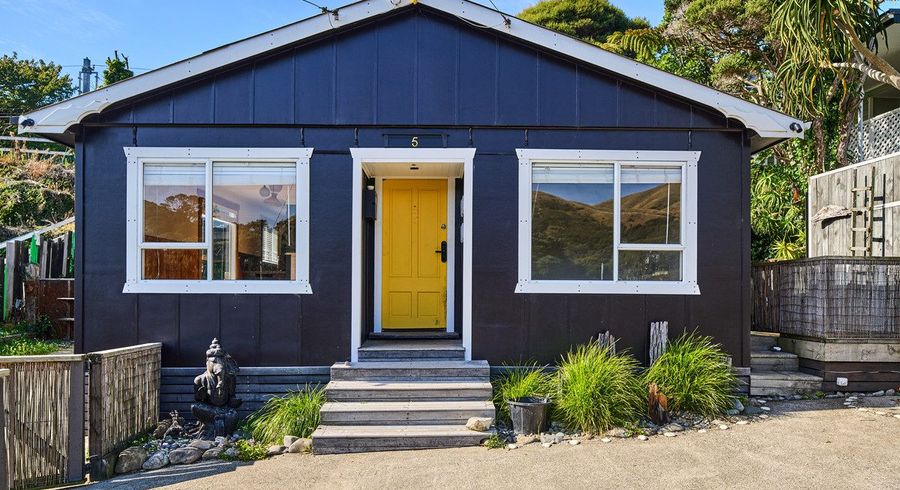  at 5 Takutai Road, Pukerua Bay, Porirua, Wellington
