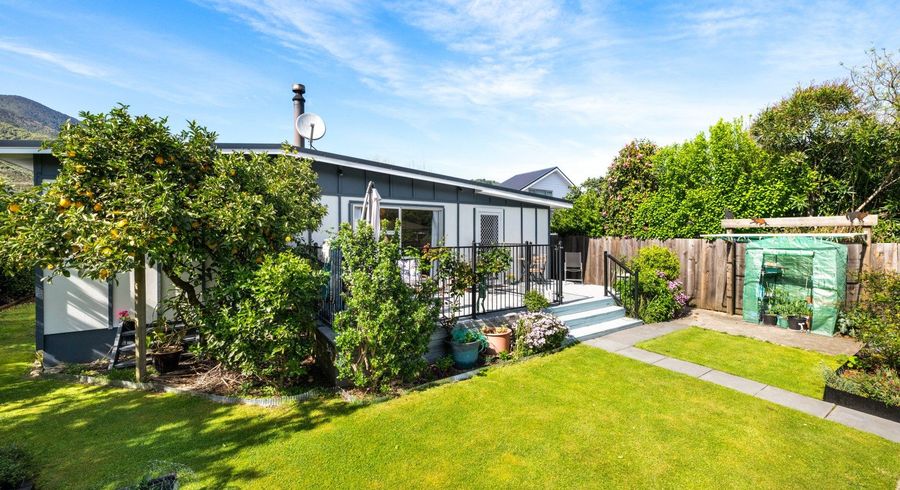  at 24 Beach Road, Waikawa, Marlborough, Marlborough