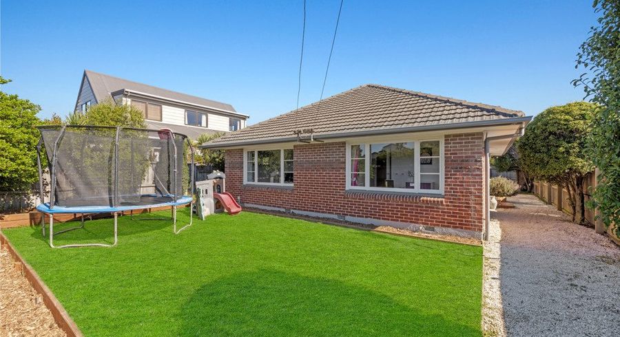  at 116 Pine Avenue, South New Brighton, Christchurch City, Canterbury