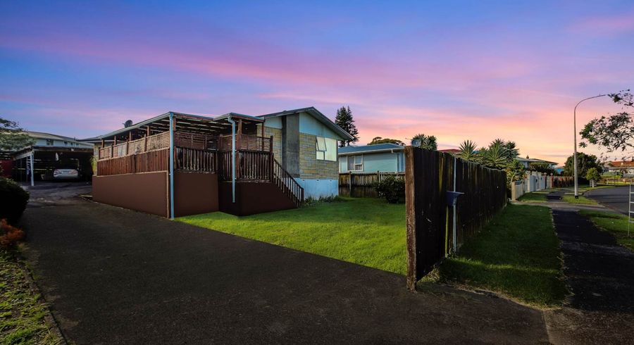  at 25 Cramond Drive, Mangere East, Auckland