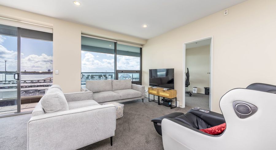  at 708/2 Beach Road, Auckland Central, Auckland