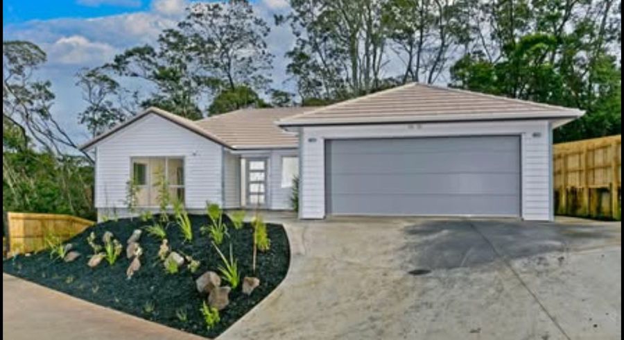  at 98 TiriwA Drive, Massey, Waitakere City, Auckland