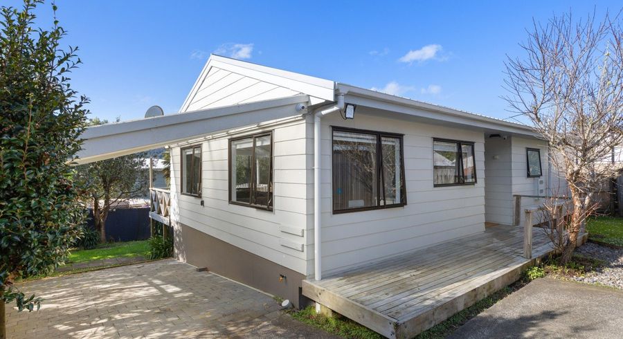  at 38A Hammond Avenue, Hatfields Beach, Orewa