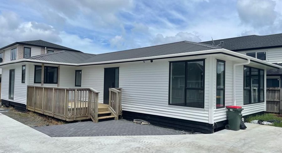  at 708A Massey Road, Mangere, Auckland