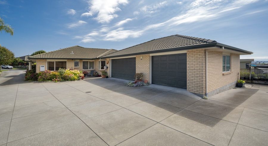  at 12 Waterside Drive, Pyes Pa, Tauranga, Bay Of Plenty