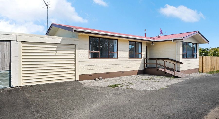  at 45 Karen Crescent, Dinsdale, Hamilton