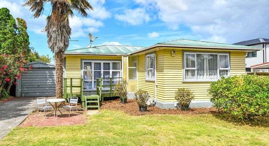  at 1/138 Buckland Road, Mangere East, Auckland