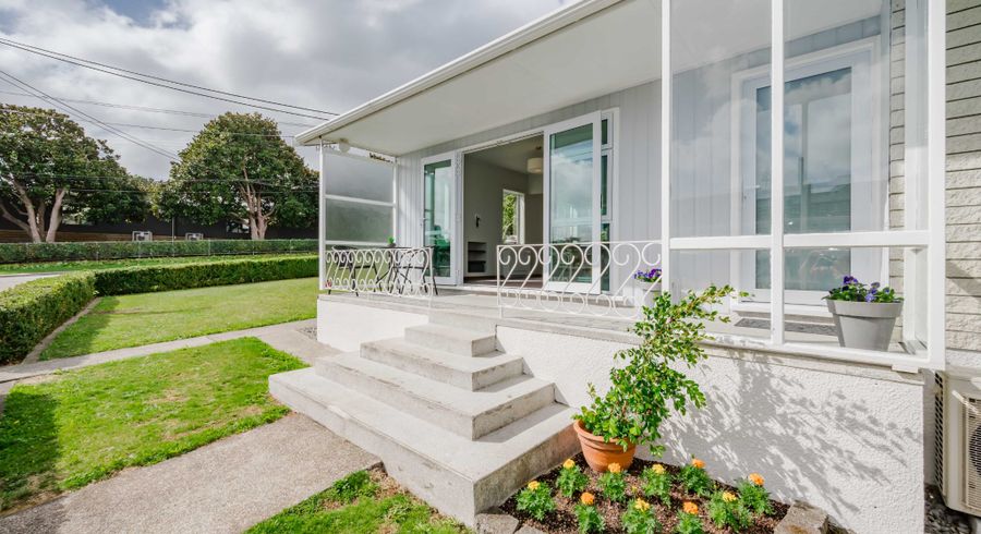  at 6 Utauta Street, Waikanae