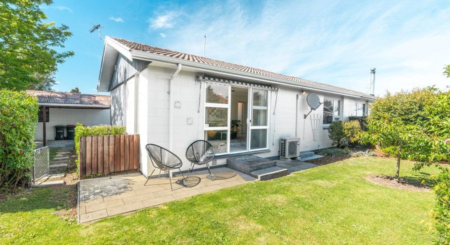  at 2/55 Oakhampton Street, Hornby, Christchurch