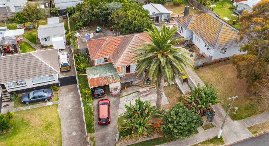  at 38 Plumley Cresent, Mangere, Manukau City, Auckland