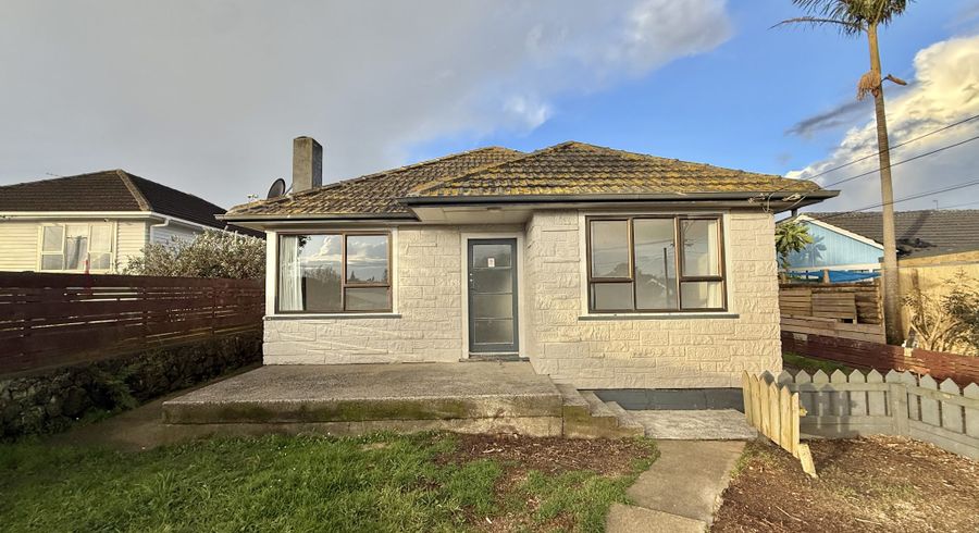  at 82 Coxhead Road, Manurewa, Manukau City, Auckland