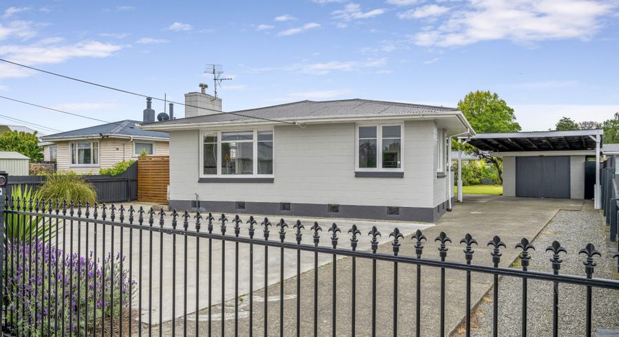  at 33 Budge Street, Riversdale, Blenheim
