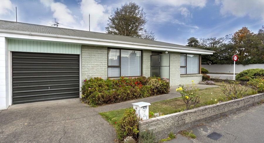  at 1/67 Hinau Street, Riccarton, Christchurch