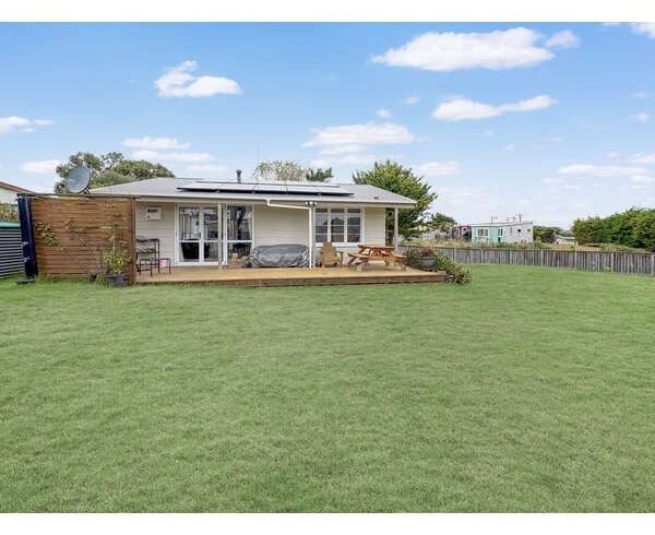  at 12 Hennessey Street, Foxton Beach, Horowhenua, Manawatu / Whanganui