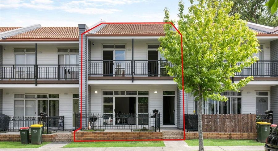  at 7/44 Carlos Drive, Flat Bush, Auckland