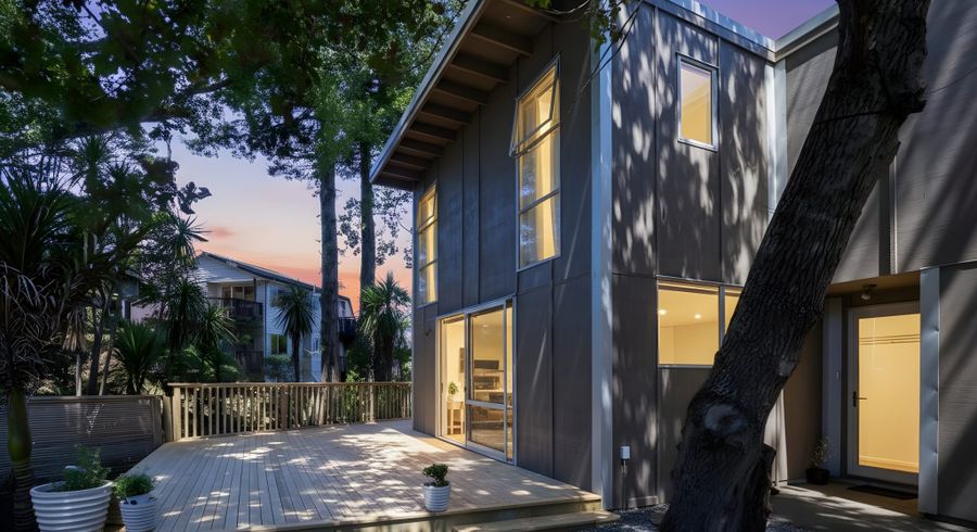  at 91a Kaurilands Road, Titirangi, Waitakere City, Auckland