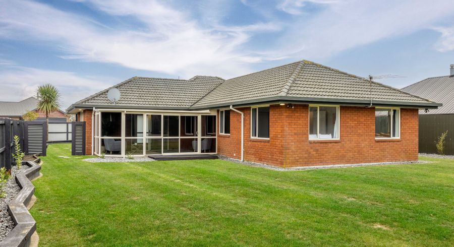  at 33 Surfers Place, North New Brighton, Christchurch