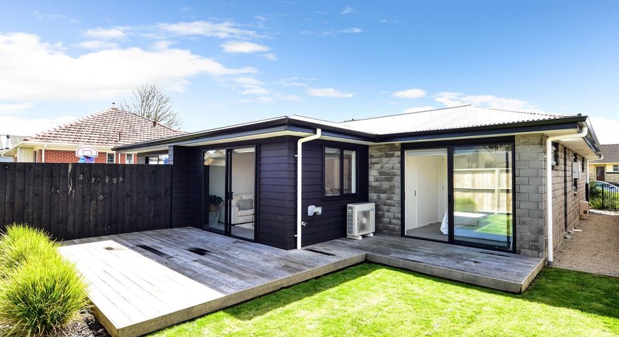  at 2/36 Odette Street, Bader, Hamilton