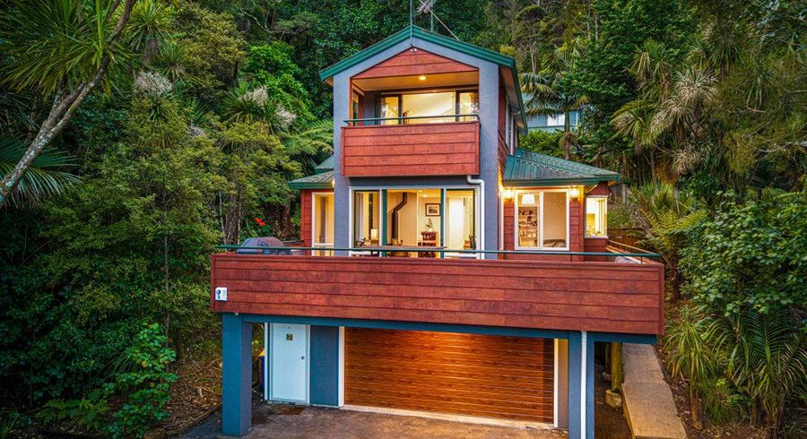  at 72 Wood Bay Road, Titirangi, Waitakere City, Auckland